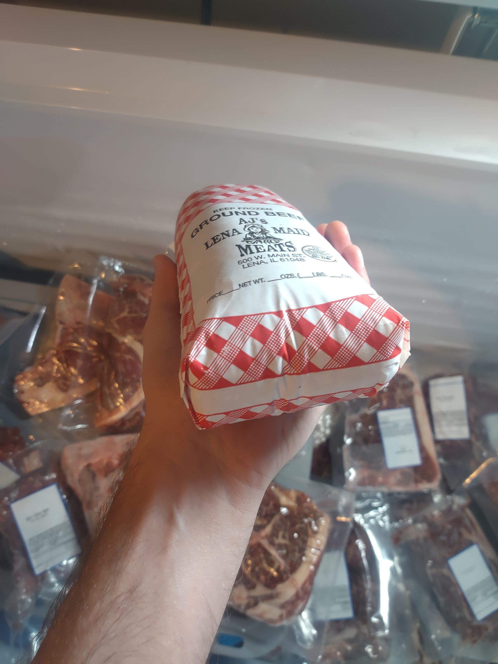Vacuum-sealed frozen premium ground beef from Nadig Farms, locally raised beef and steaks for sale in the Chicagoland area